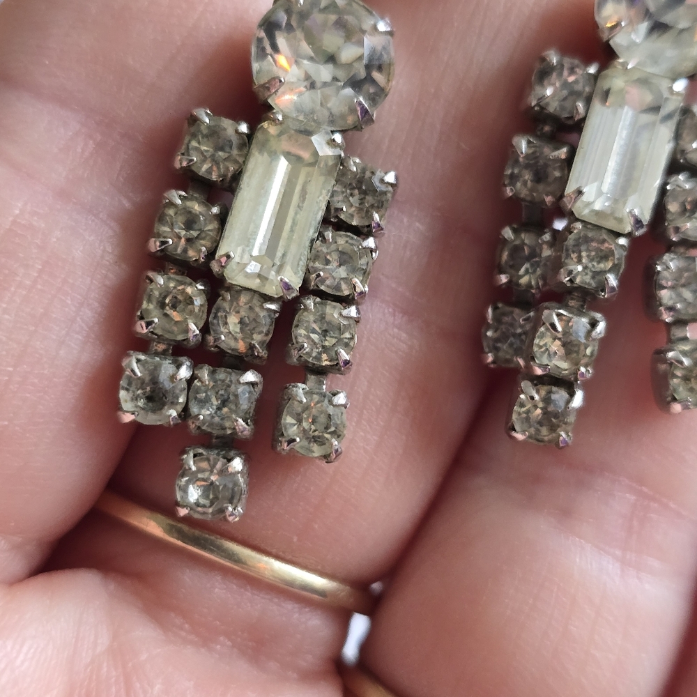 Vintage earrings Sparkly rhinestones old Hollywood glam prom black tie formal - Picture 9 of 11